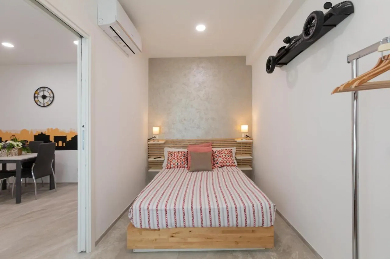 Apartamento Le Case Di Anna - Holiday Home Roma